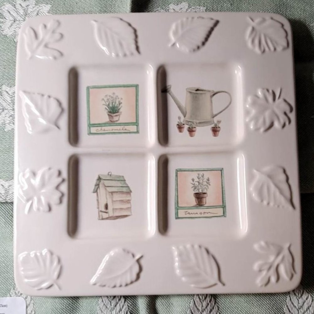 Pfaltzgraff Naturewood Square Trivet/Cooking Utensil Rest